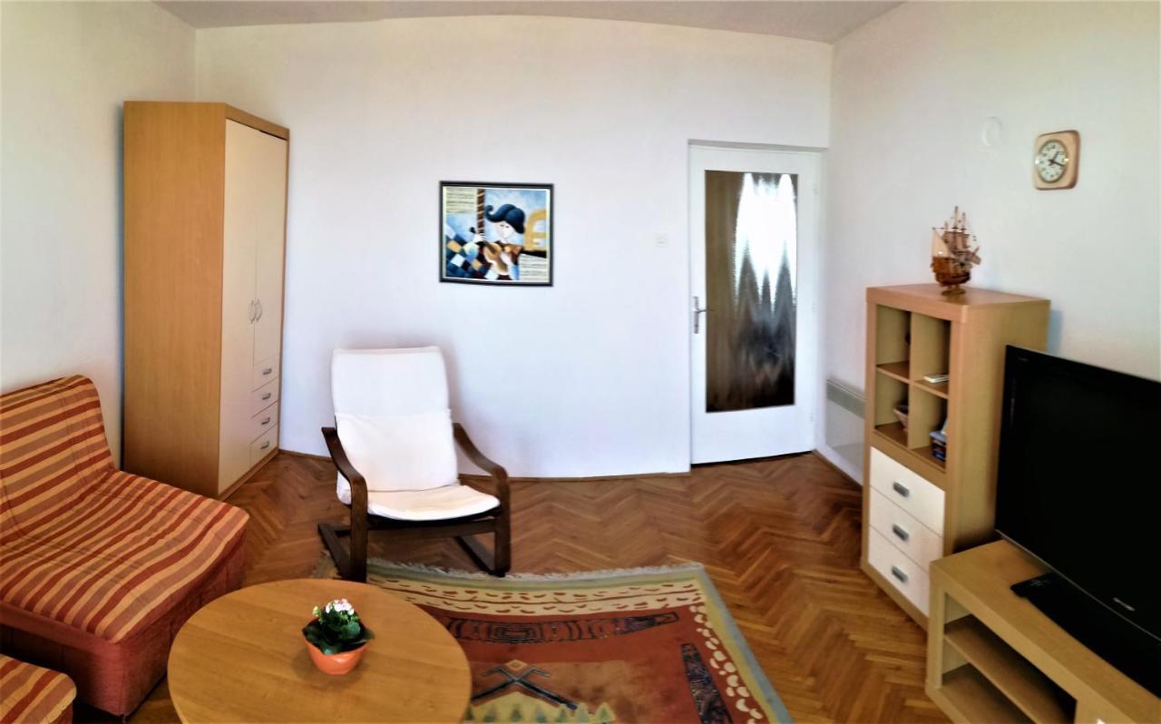 Apartmán Leona Lovran Exteriér fotografie